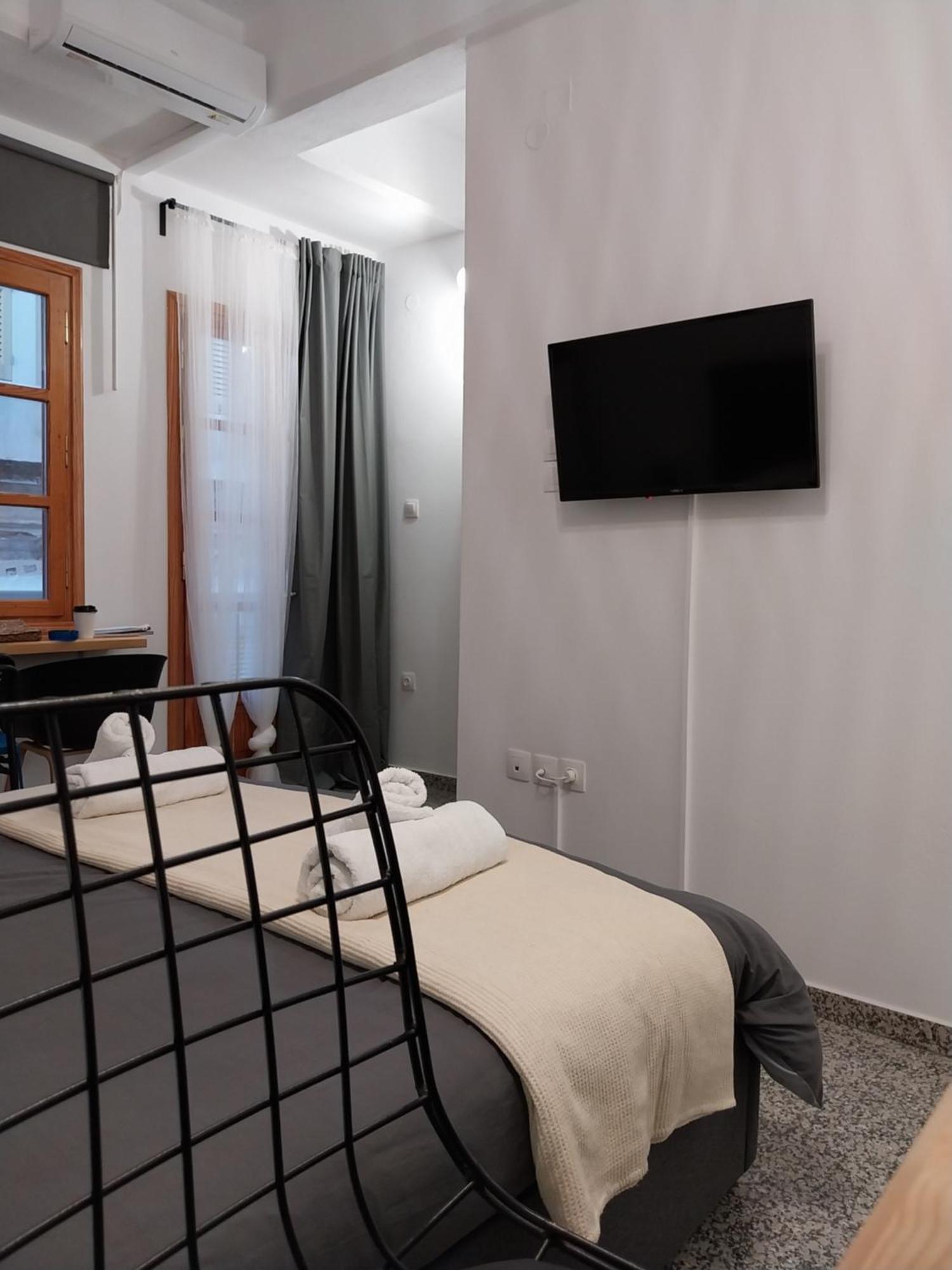Homdwell Fine Living 2 Apartment Ermoupoli Exterior photo